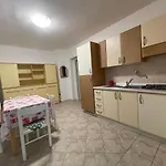 Carla 3*