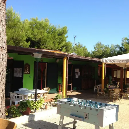 Carla 3* Vieste